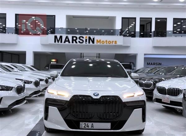 بي ام دبليو الفئة 7 2023 للبيع في العراق - دهوك